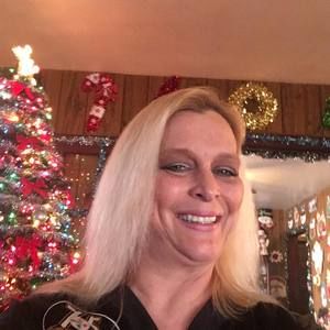 Meet your Posher, Shelly